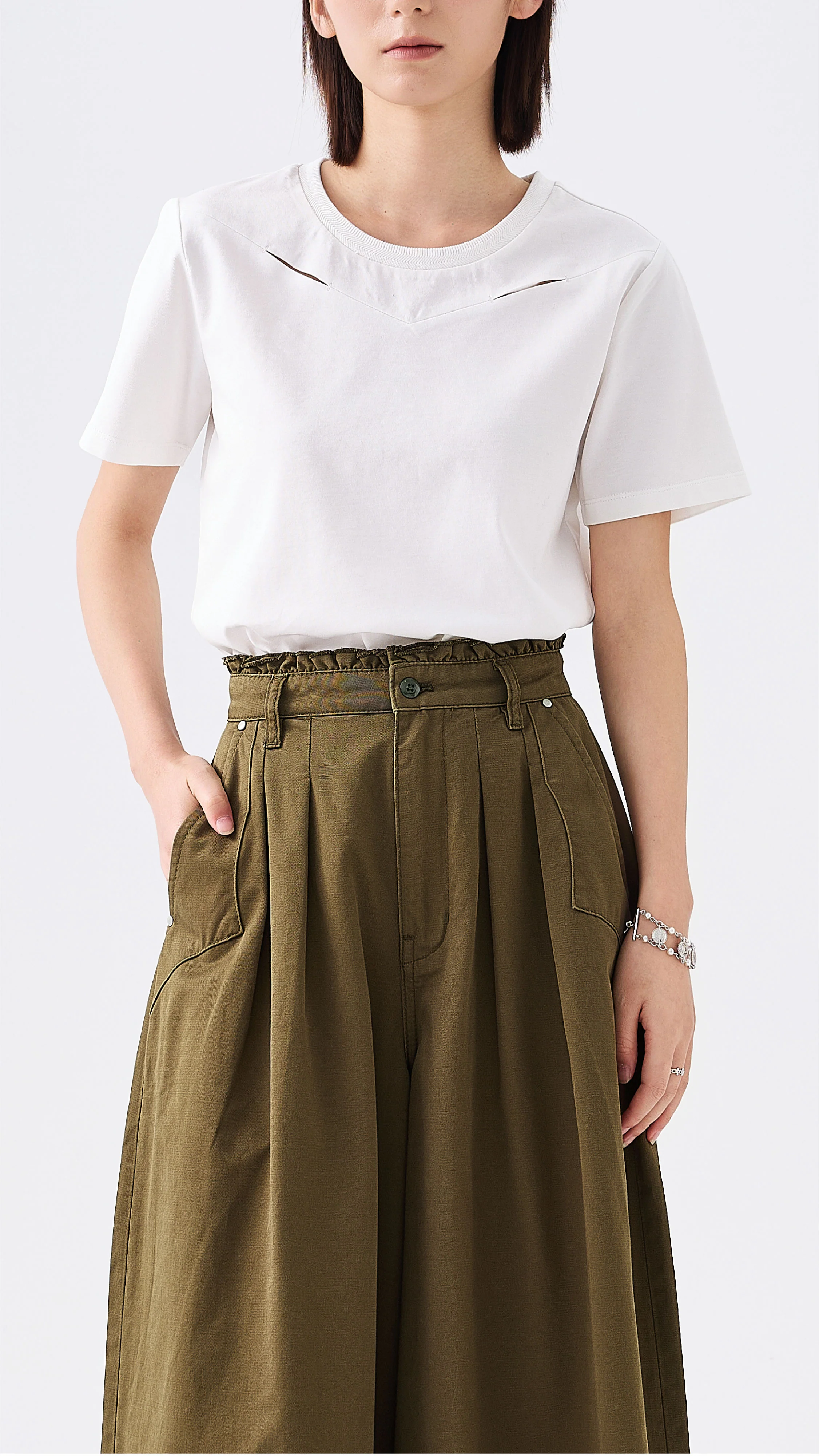 Cut-out T-Shirt - Umamrii