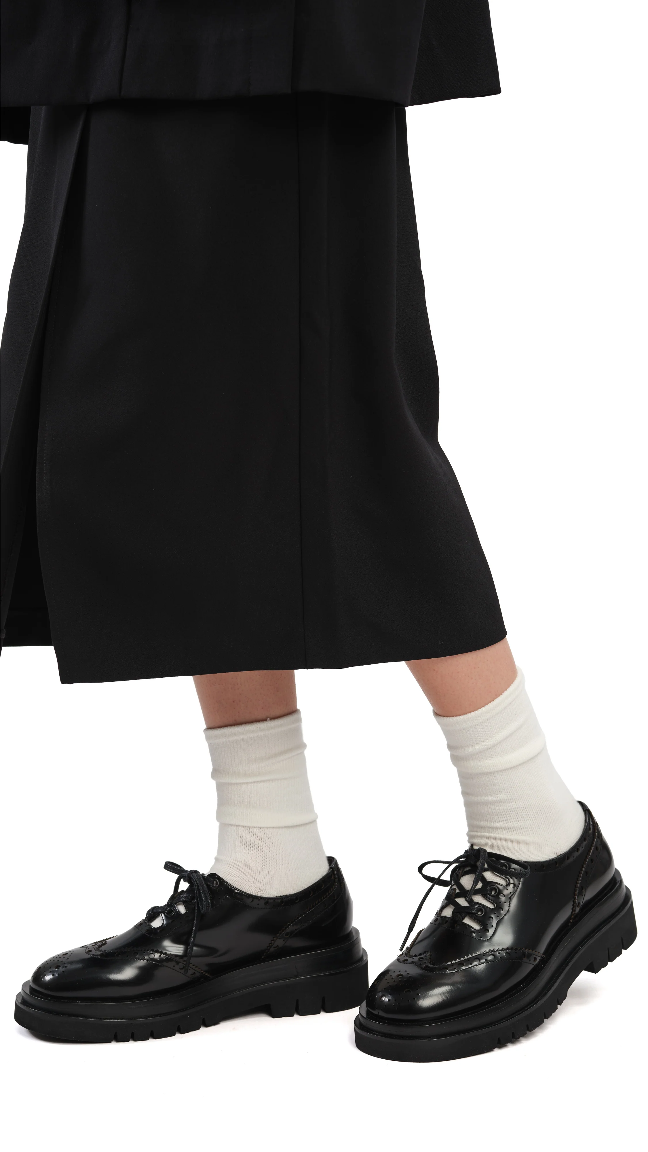 Leather Embellished Oxford Shoes - Umamrii