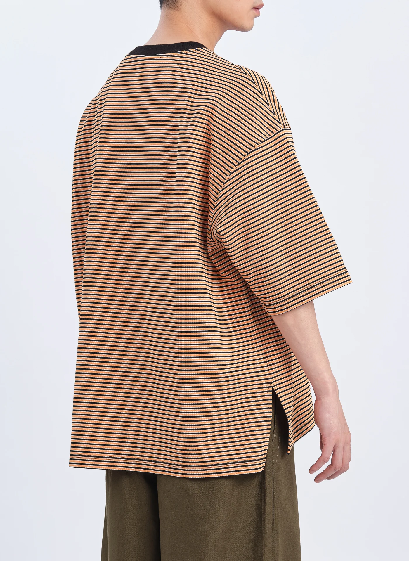 Jacquard Short Sleeves Border Top (T03) - Umamrii