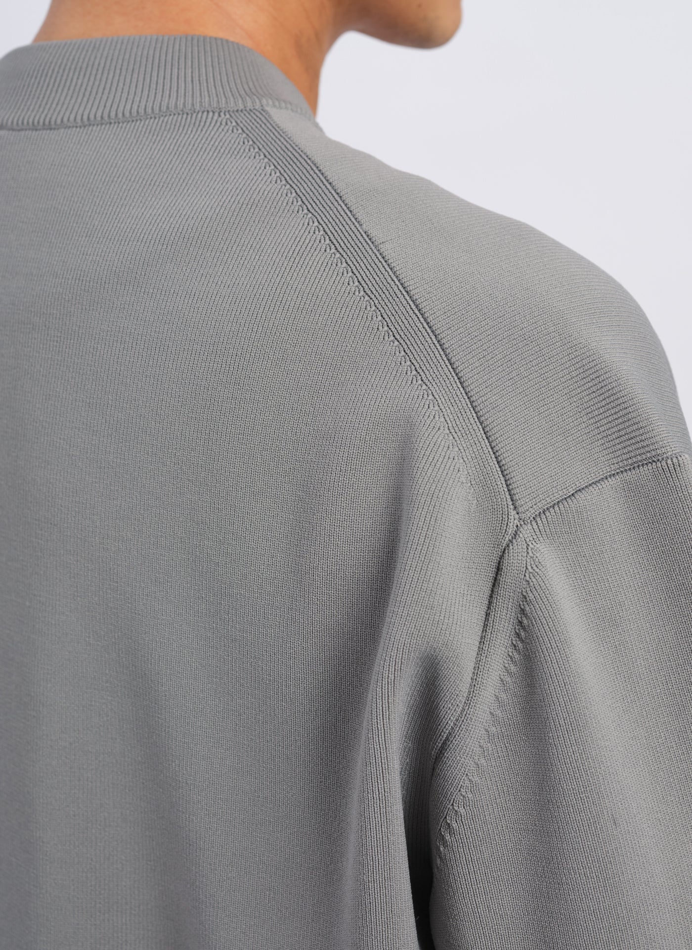 Polyeser Knitted Top - Umamrii