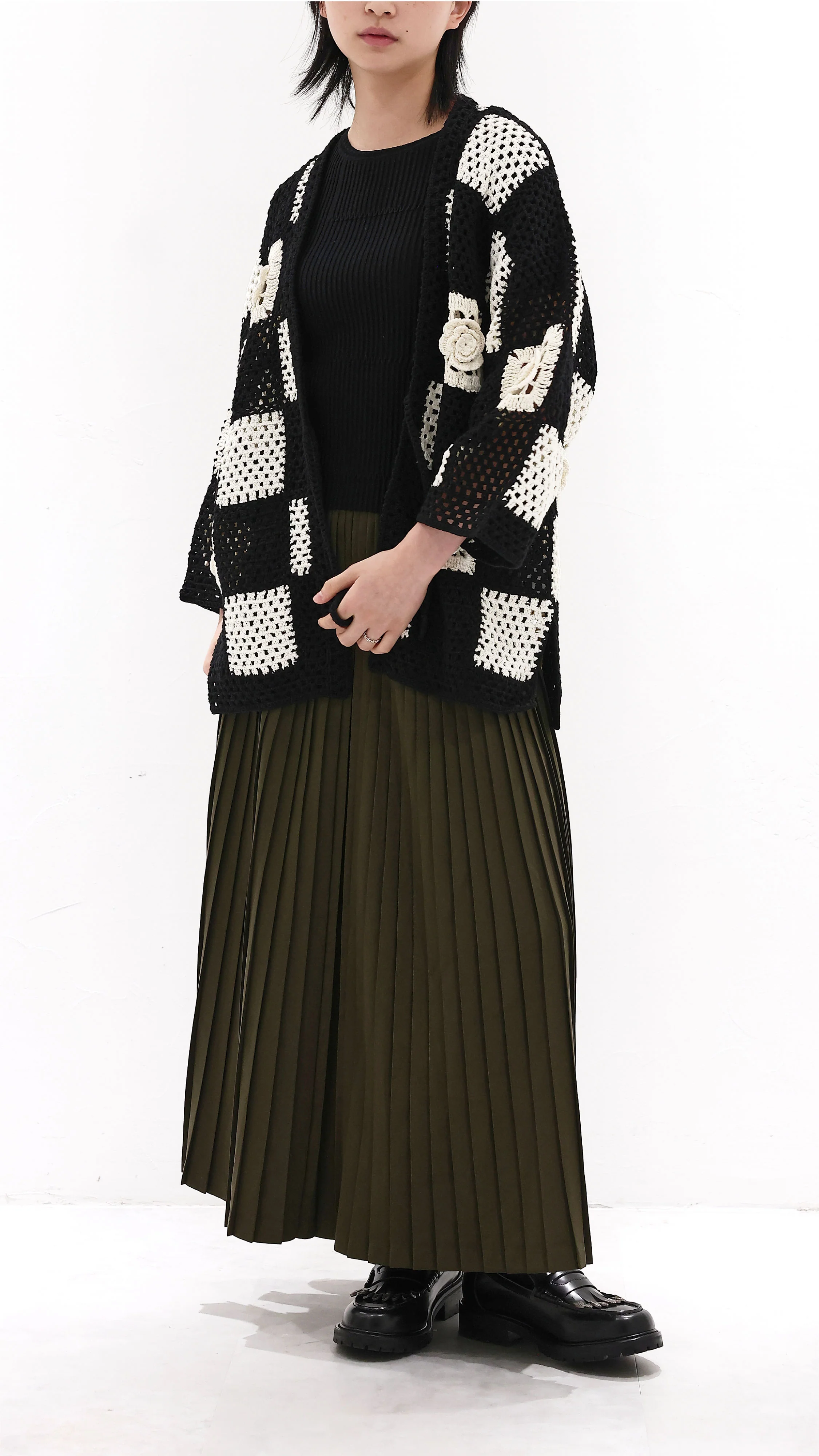 Basic Short Sleeves Sweater - Umamrii