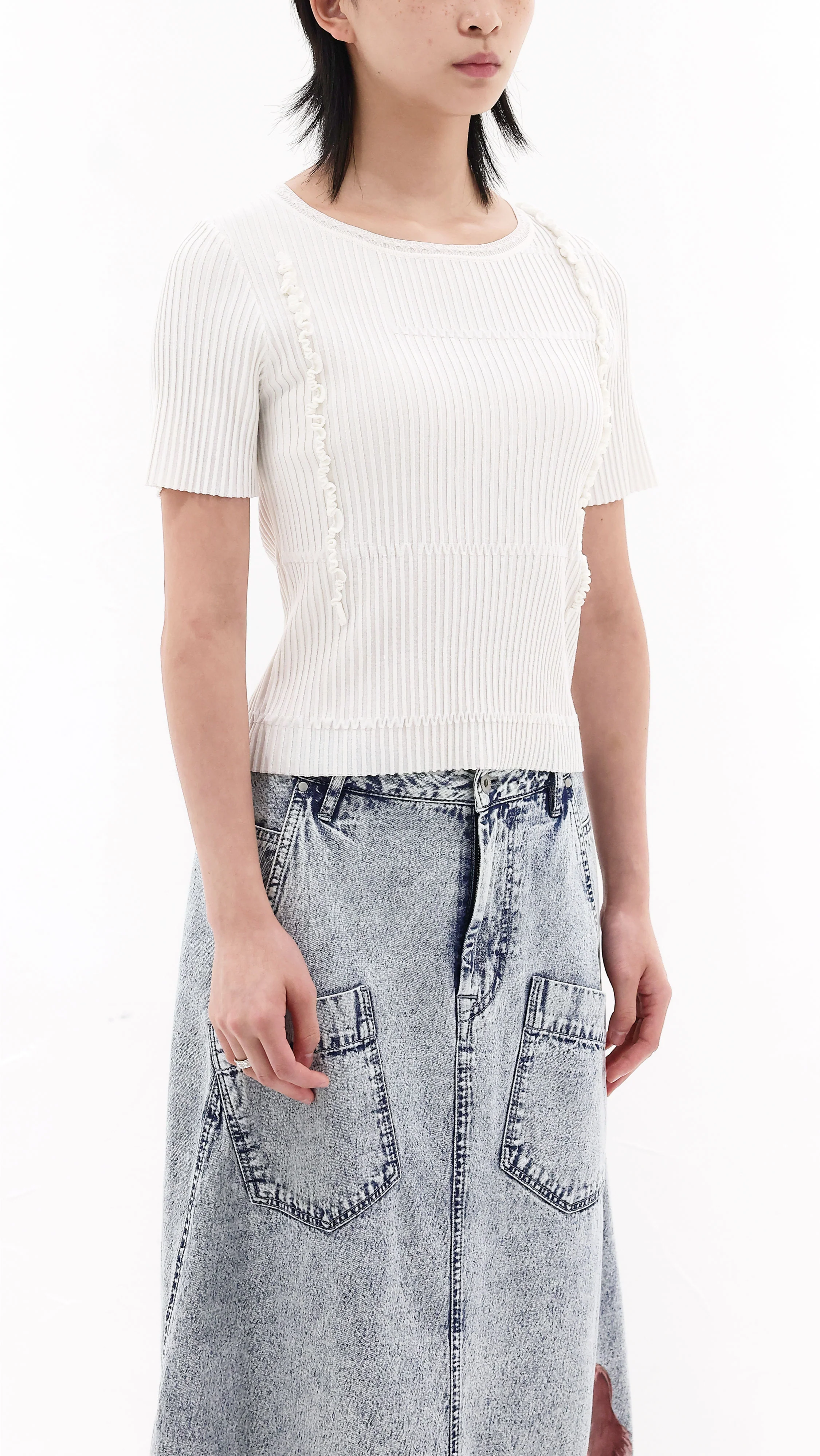 Basic Short Sleeves Sweater - Umamrii