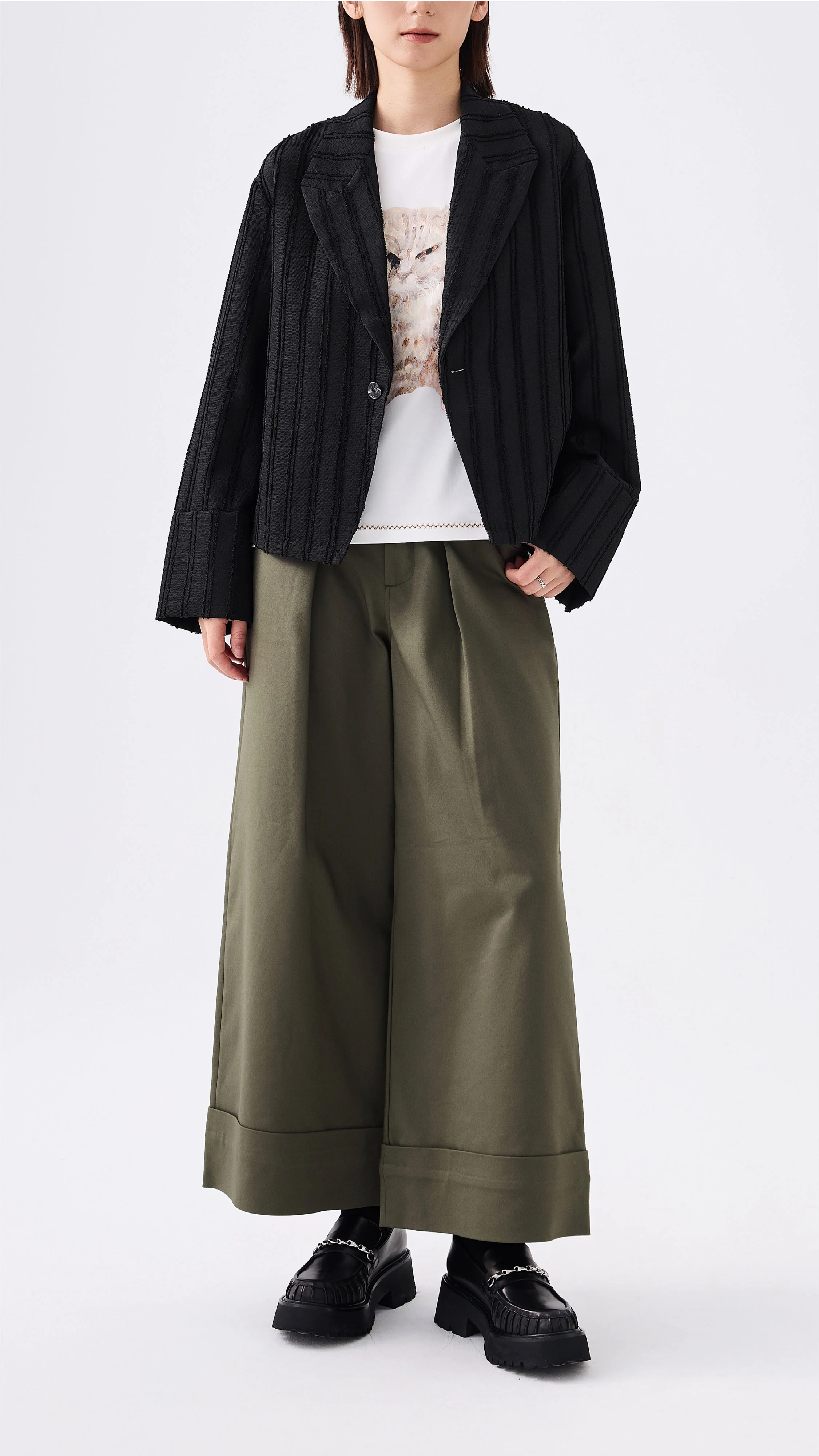 Stripe Jacquard Crop Blazer - Umamrii