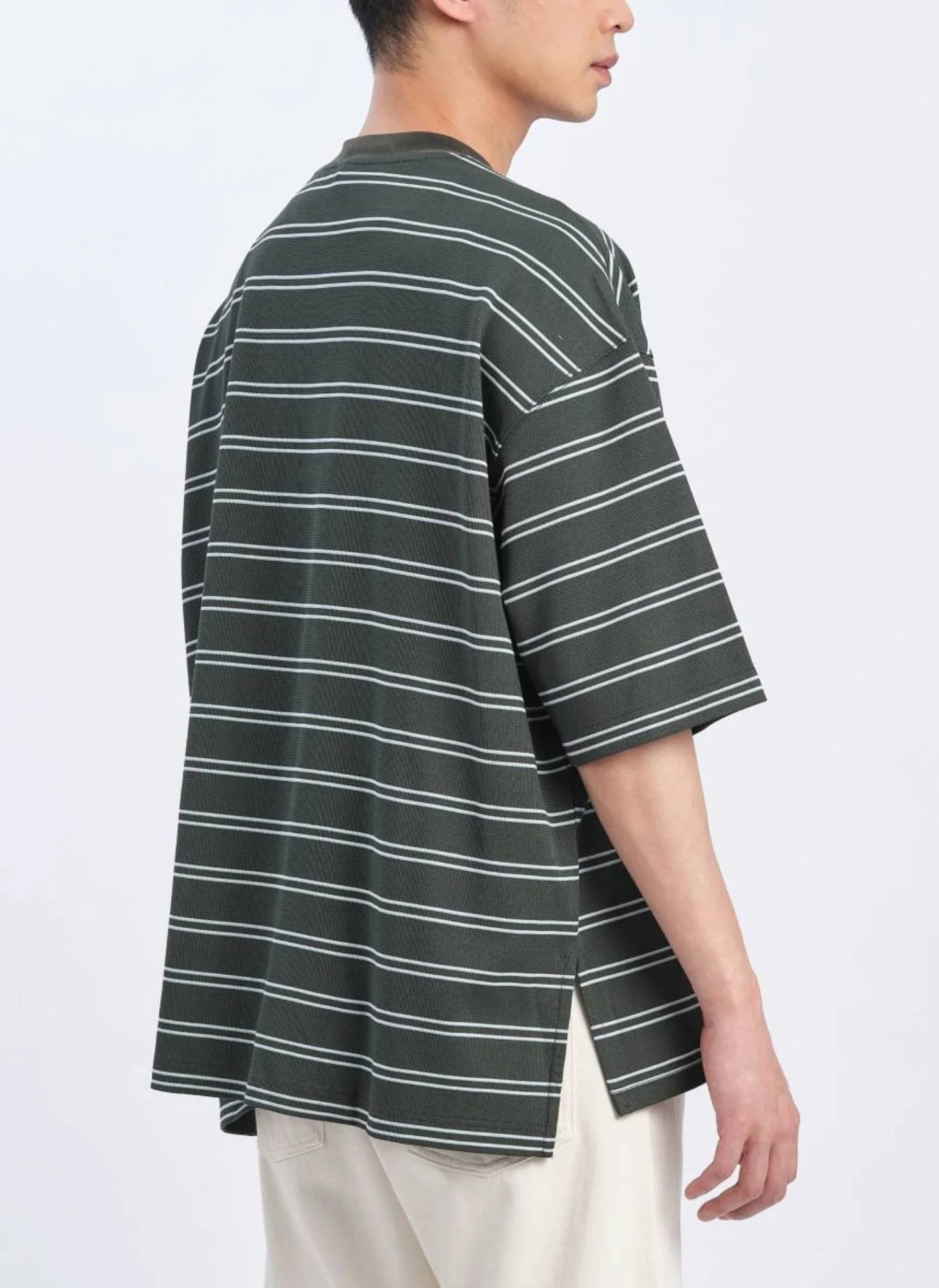 Jacquard Short Sleeves Border Top (T03) - Umamrii