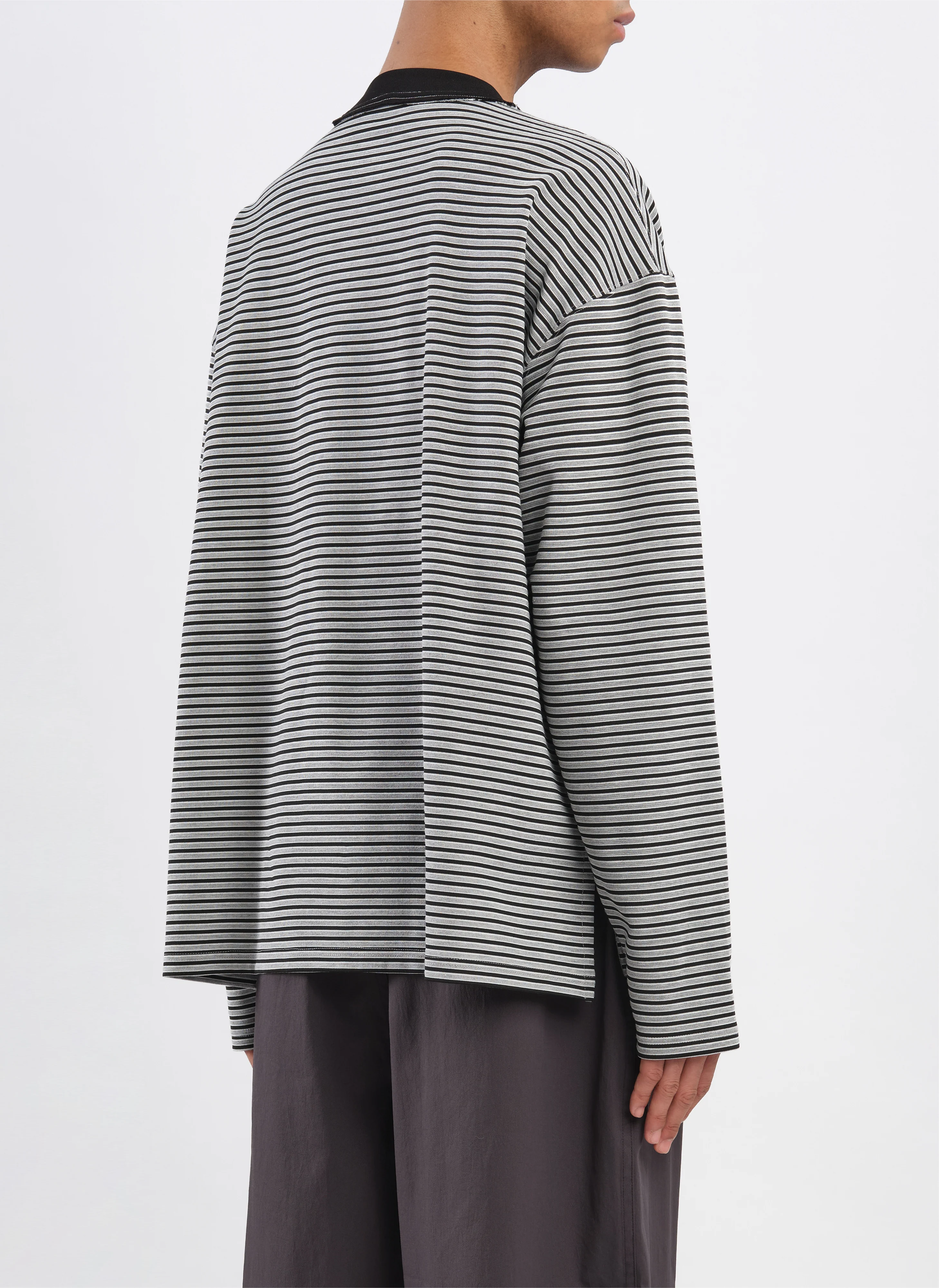 Jacquard Long Sleeves Border Top - Umamrii