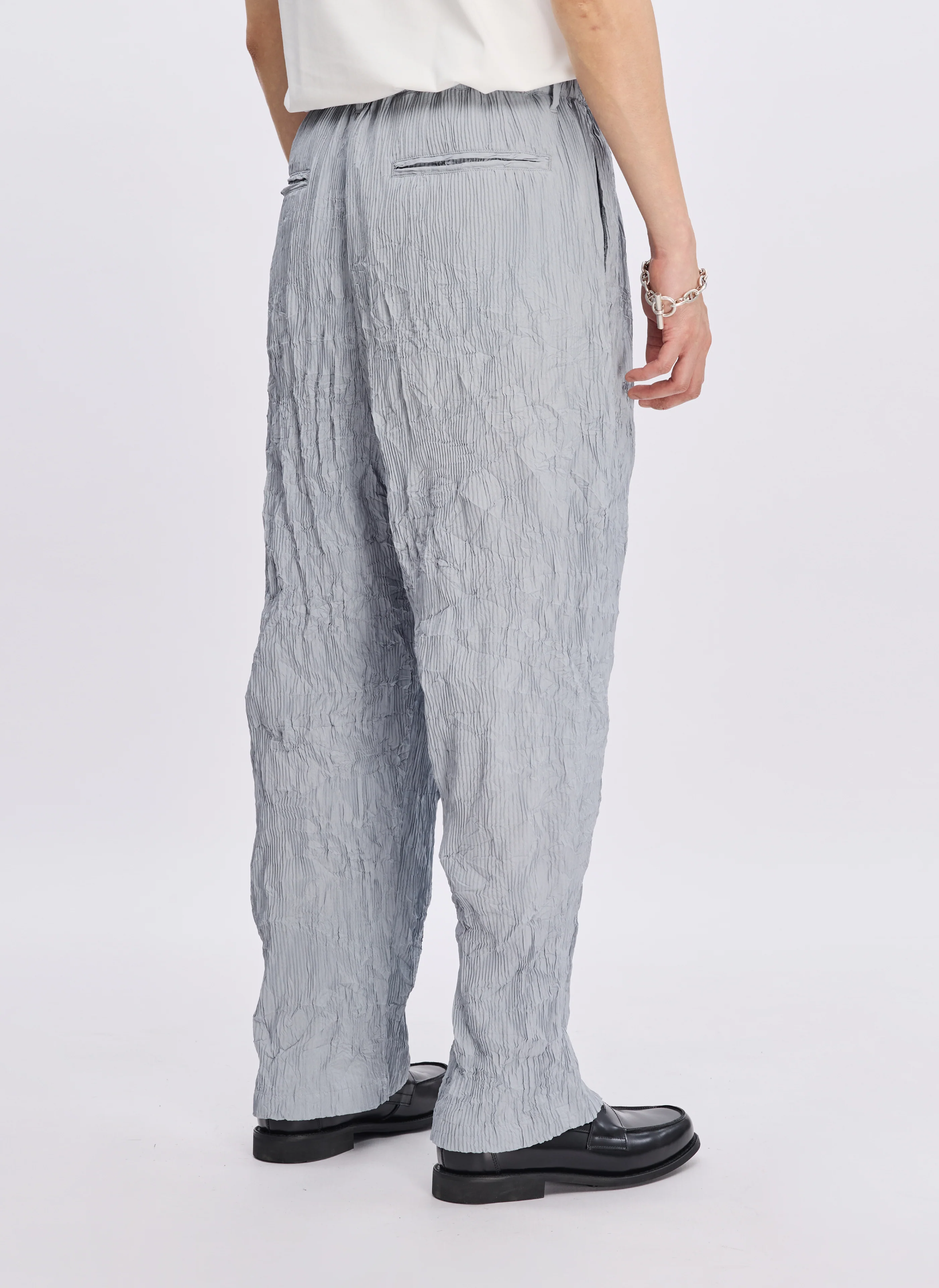 Polyester Distort Pleated Wide Tapered Pants (P-12) - Umamrii