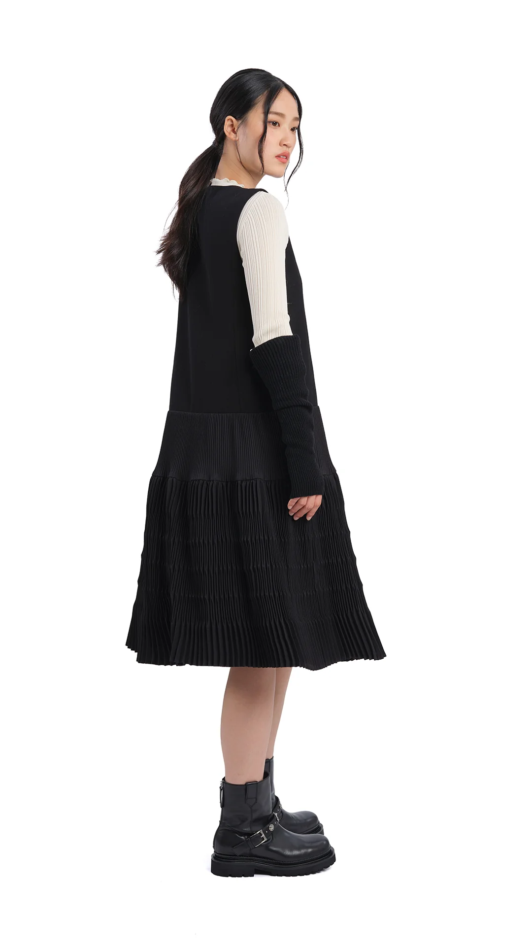 Olive Pleated Dress - Umamrii