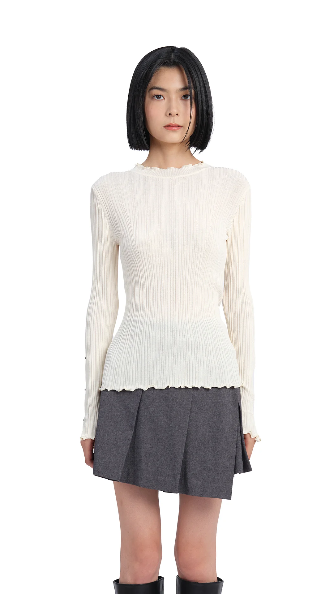 Beaded Basic Sweater - Umamrii
