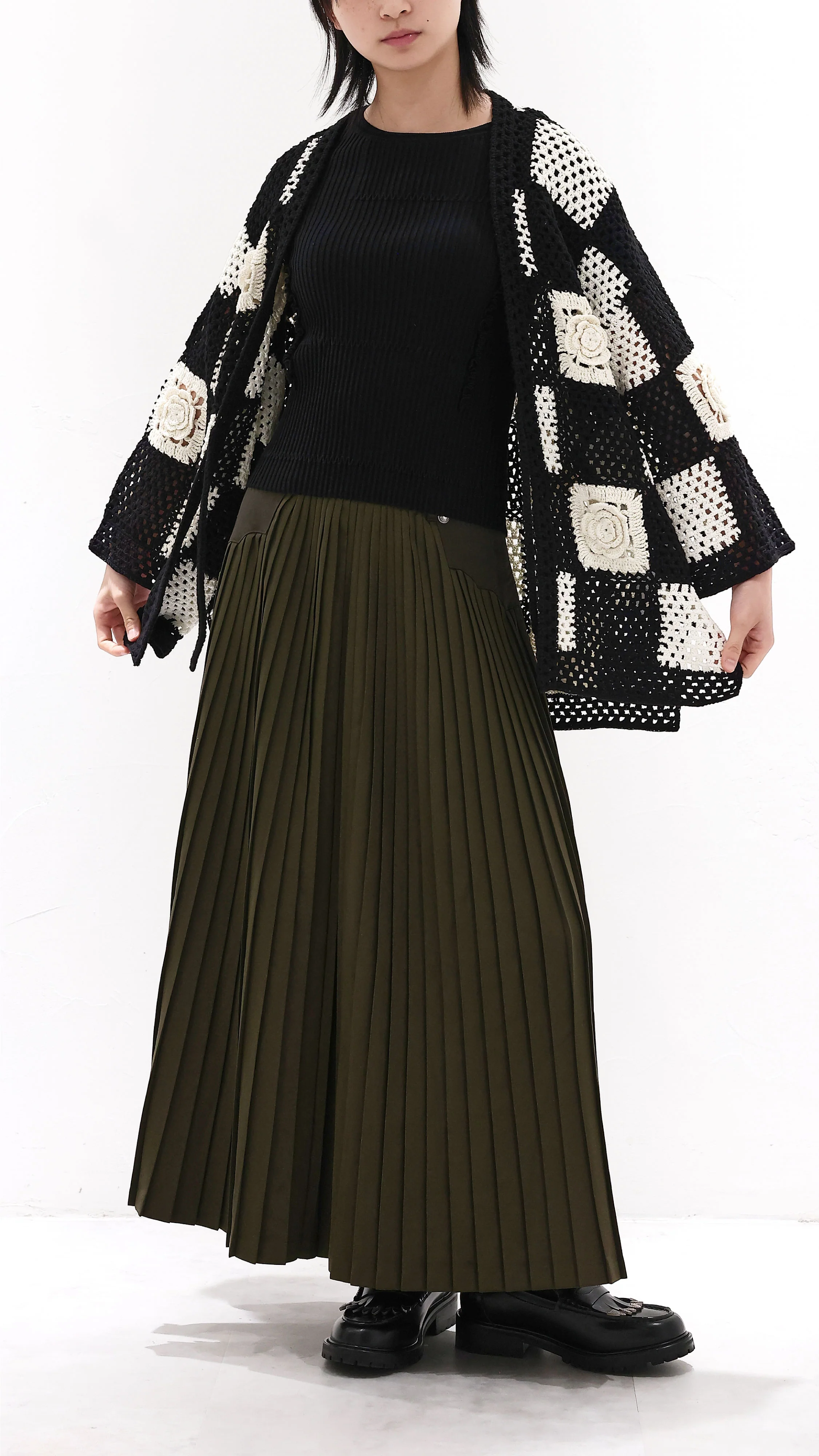 Basic Short Sleeves Sweater - Umamrii