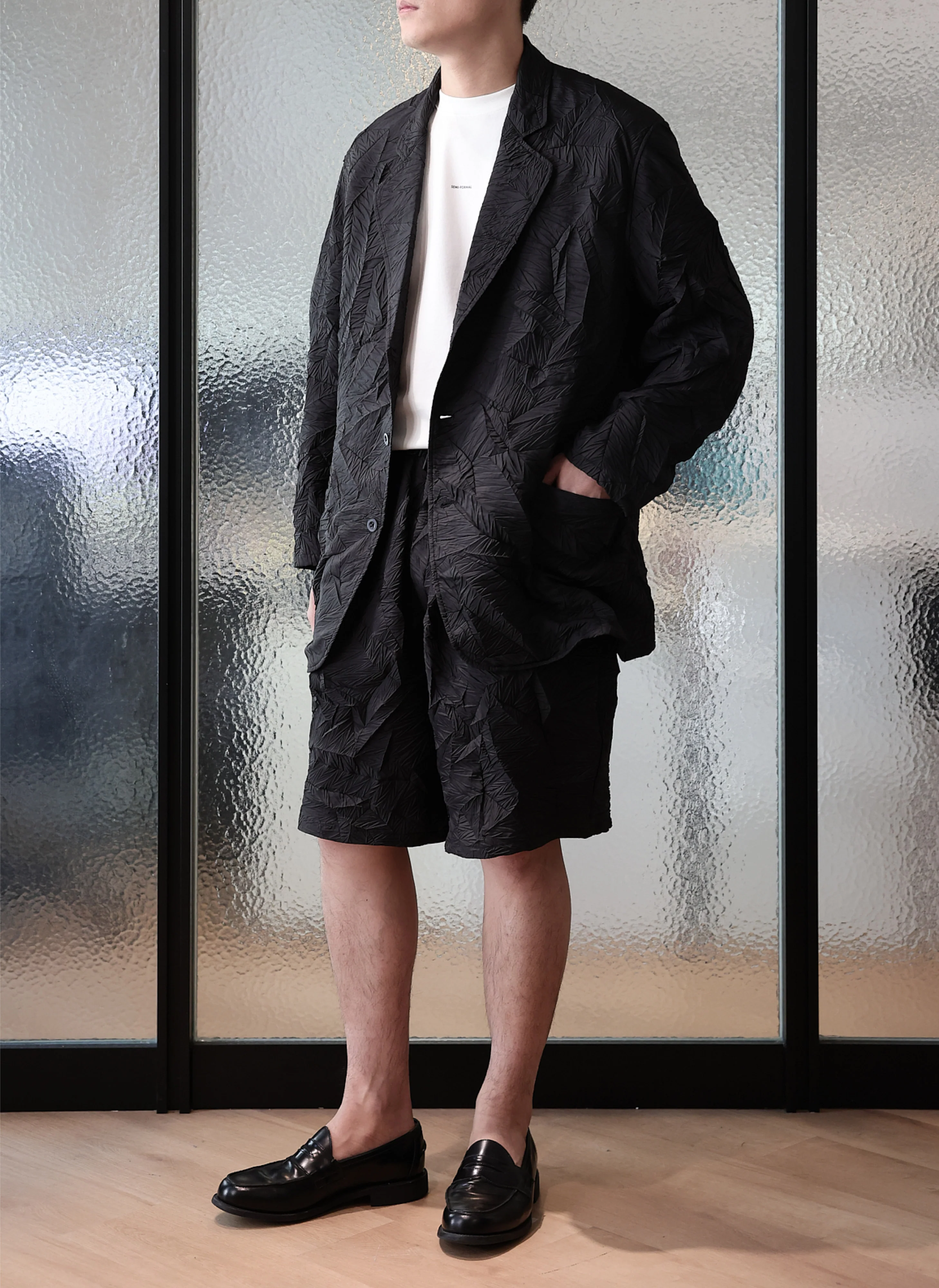 Distort Pleats Polyester Shorts - Umamrii