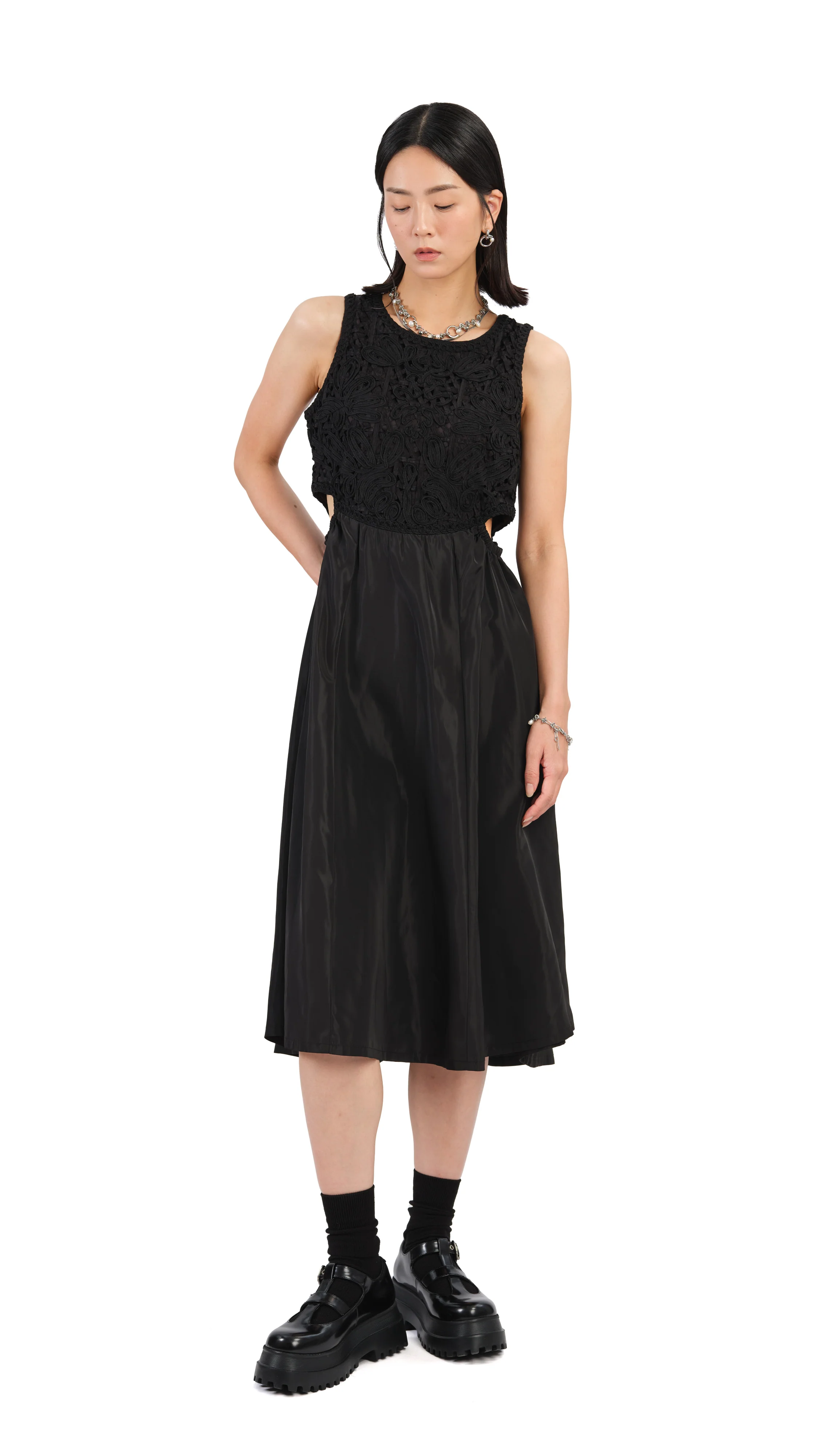 Cord Embroidery Dress - Umamrii