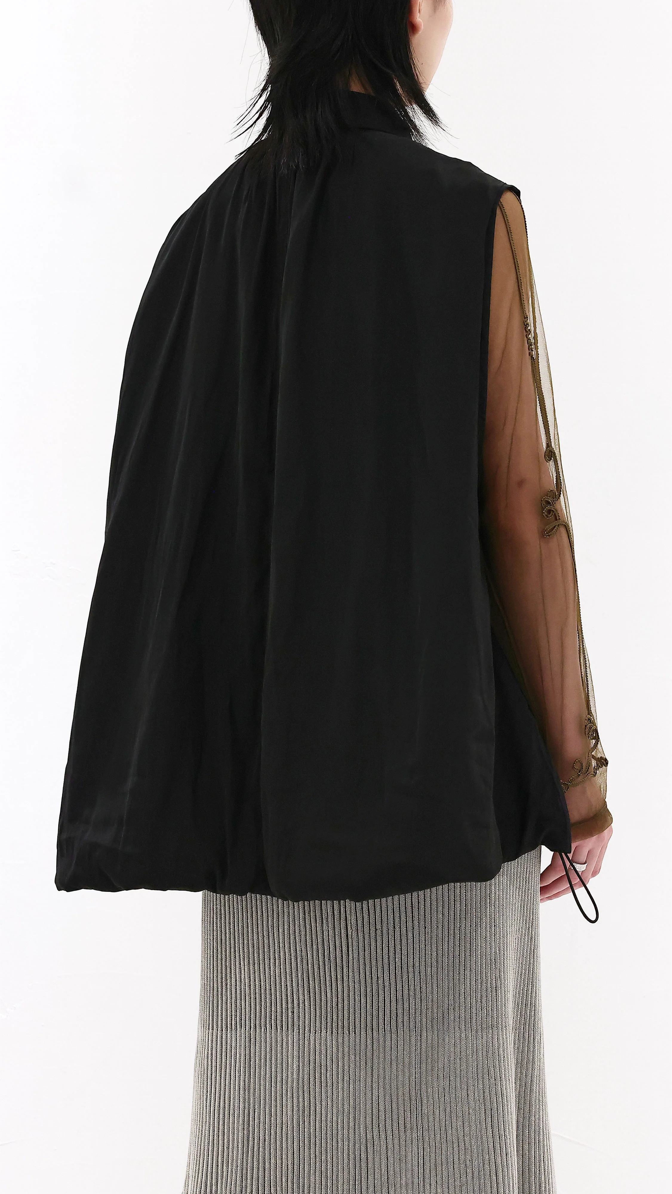 Zip-up Vest - Umamrii