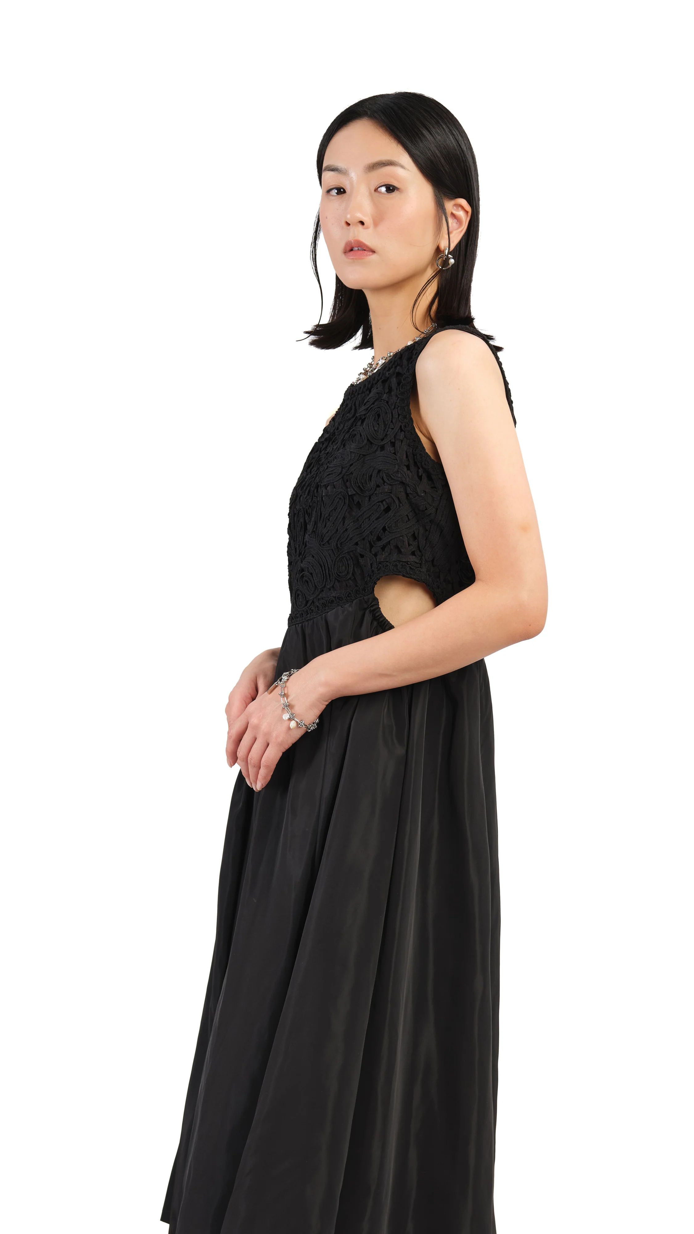 Cord Embroidery Dress - Umamrii