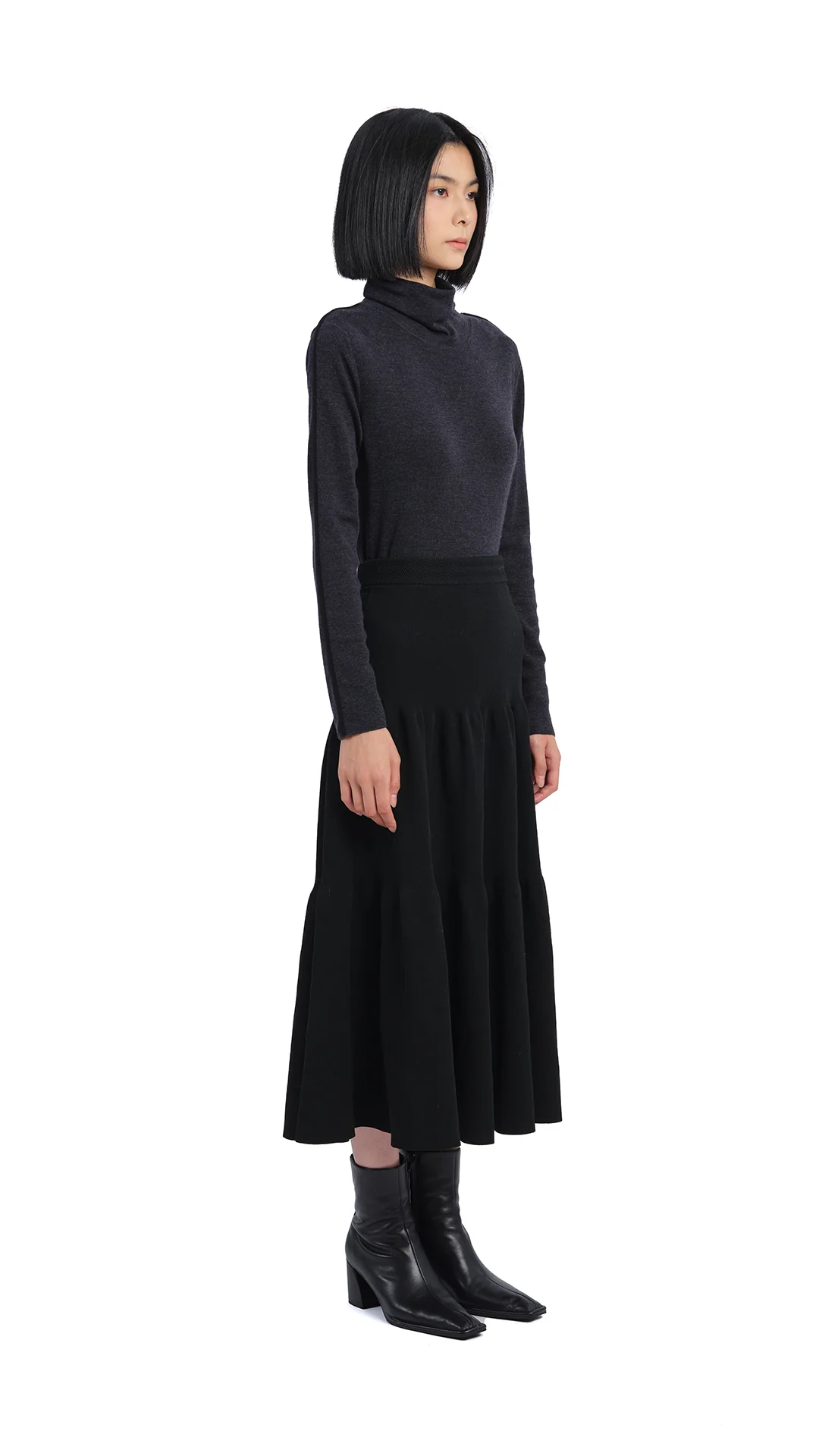 Knitted Dolly Skirt - Umamrii