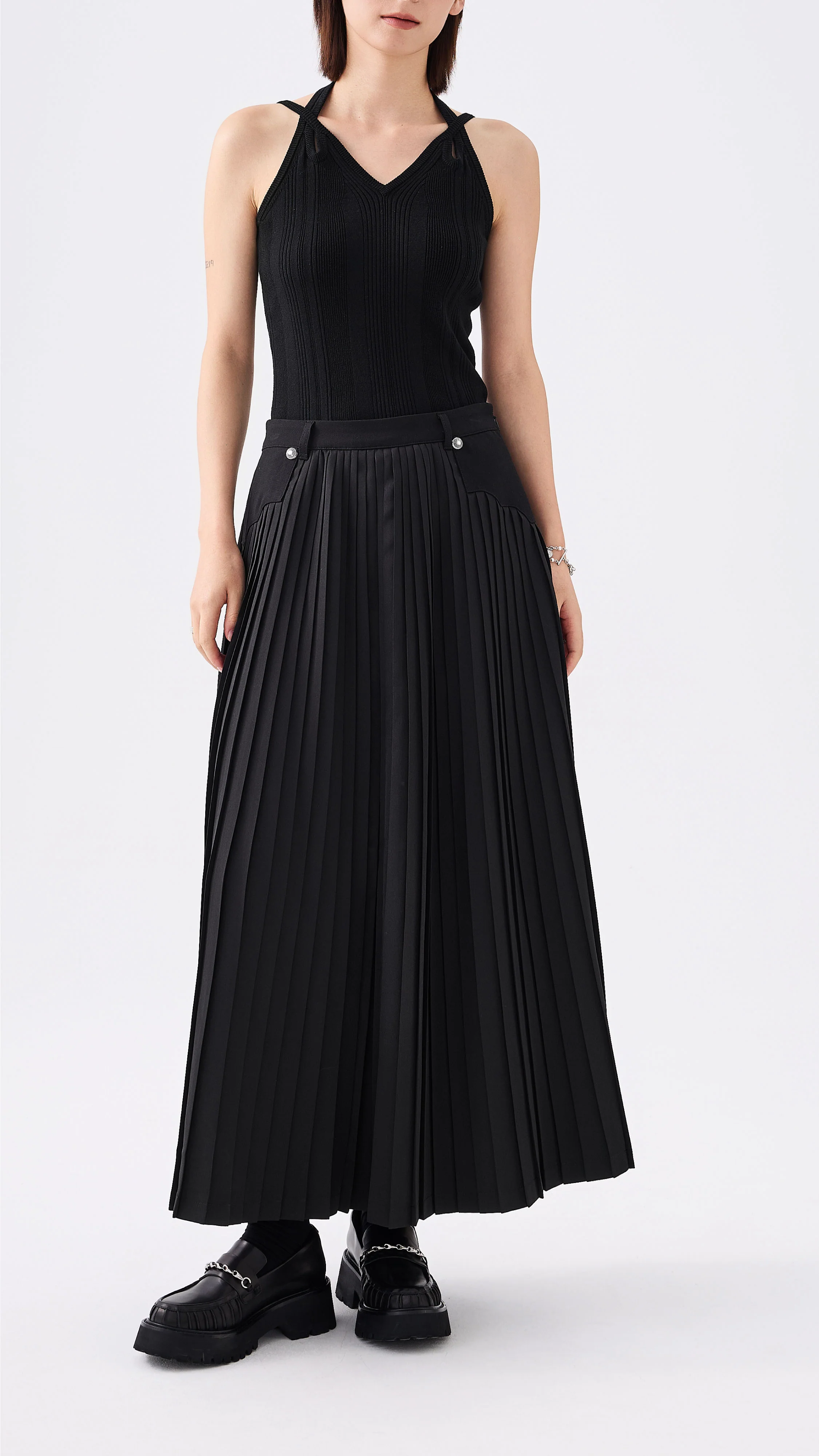 Front Pleated Flare Skirt - Umamrii