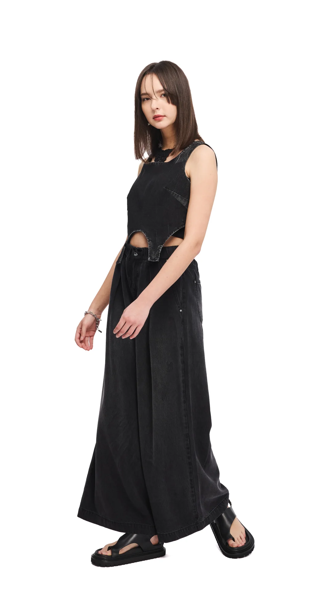 Ring Toe Ankle Strap Sandals - Umamrii