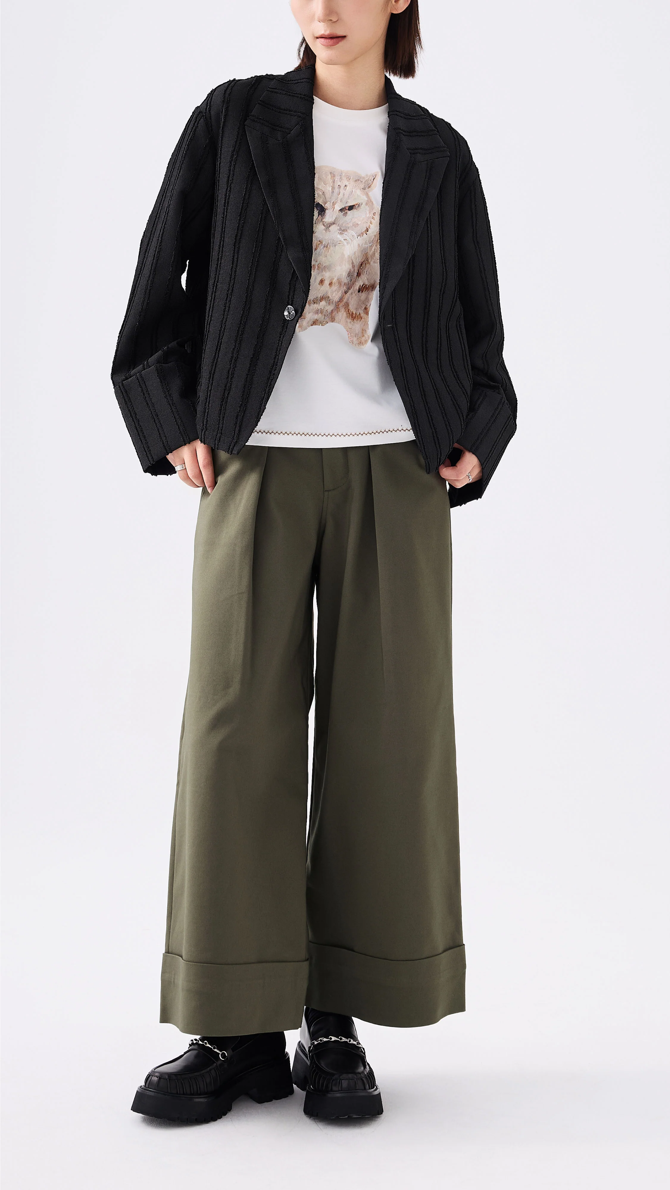 Stripe Jacquard Crop Blazer - Umamrii