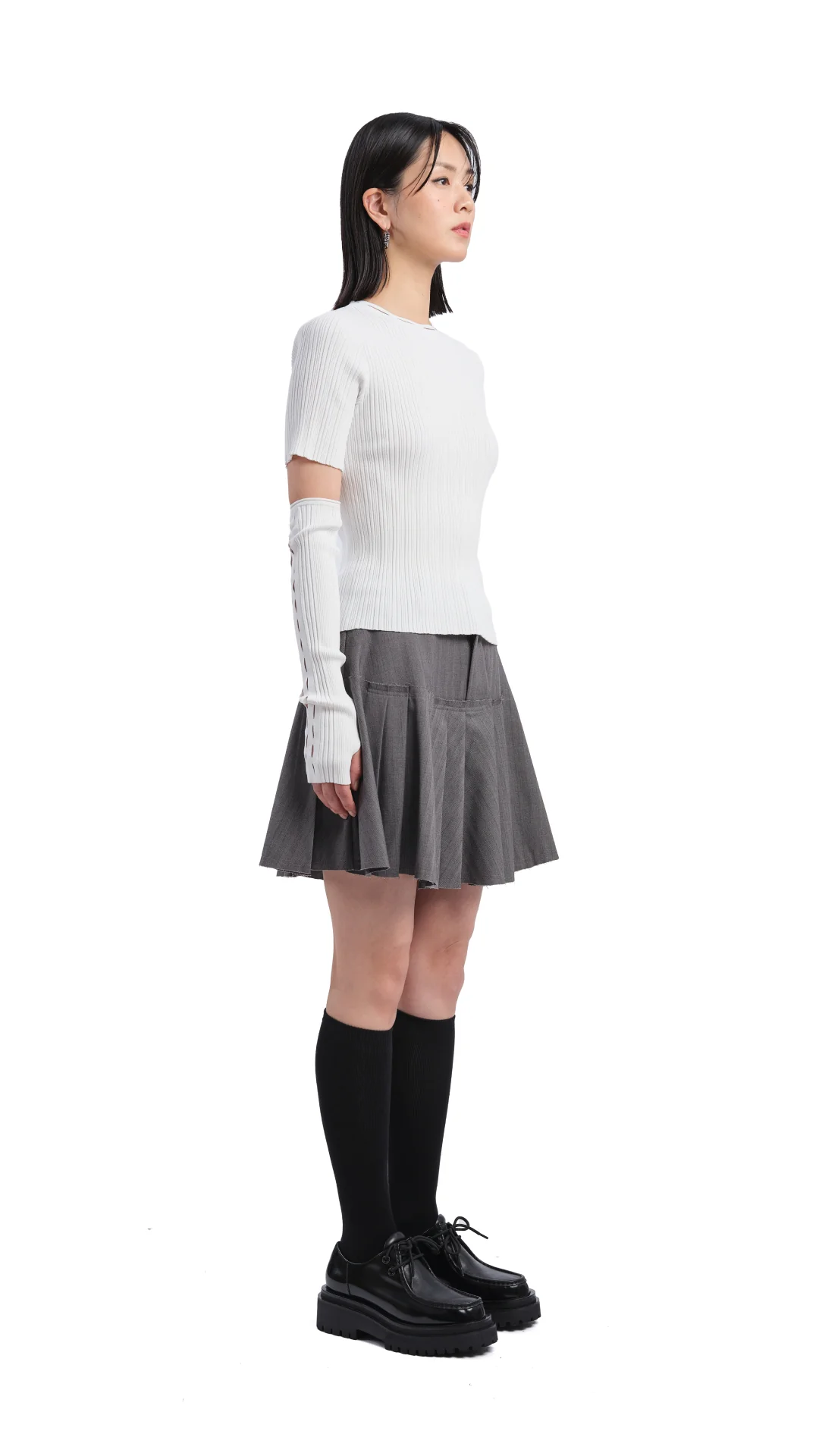 Sweater With Detachable Hand Warmer - Umamrii