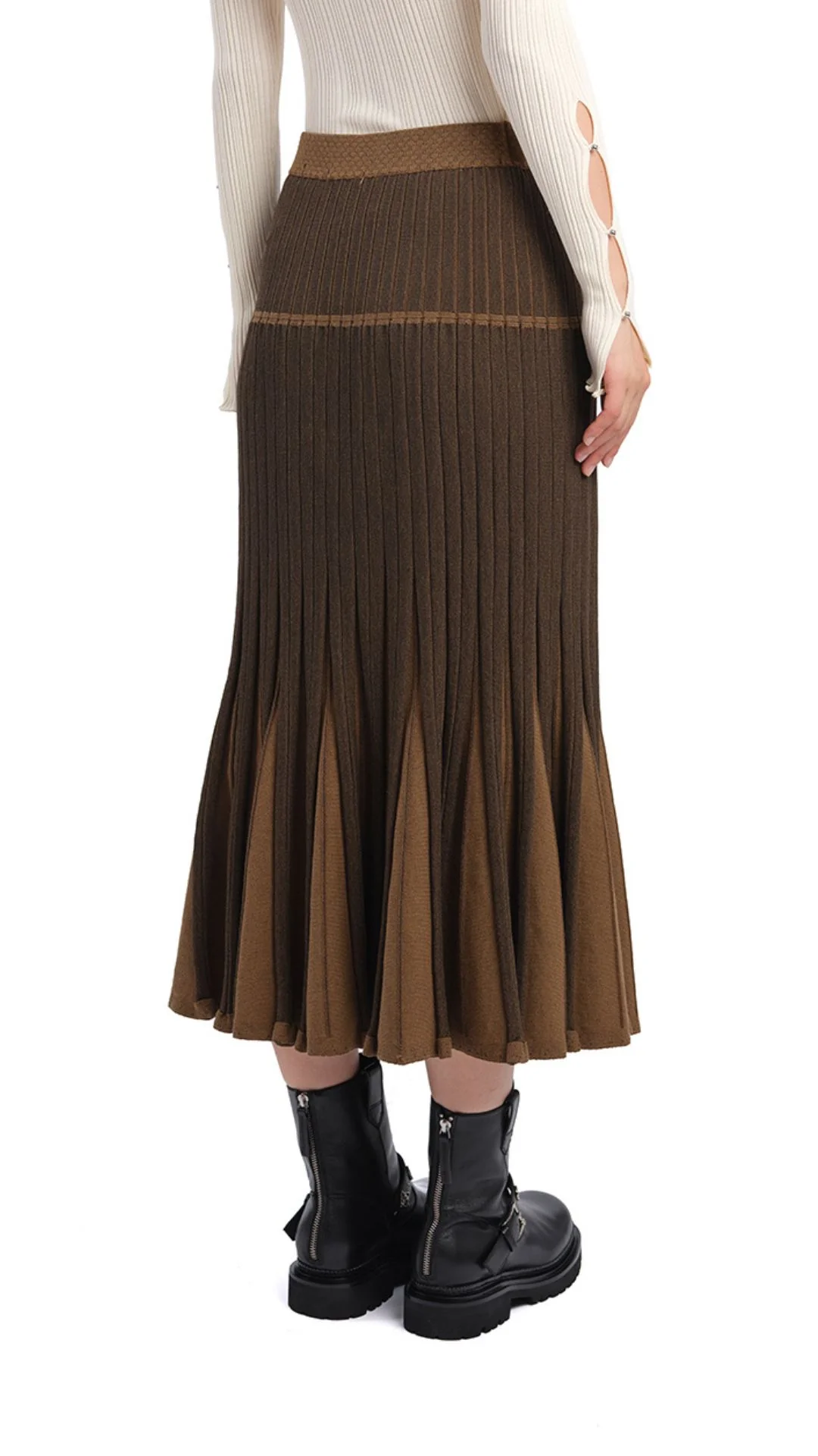 Knitted Flare Skirt - Umamrii