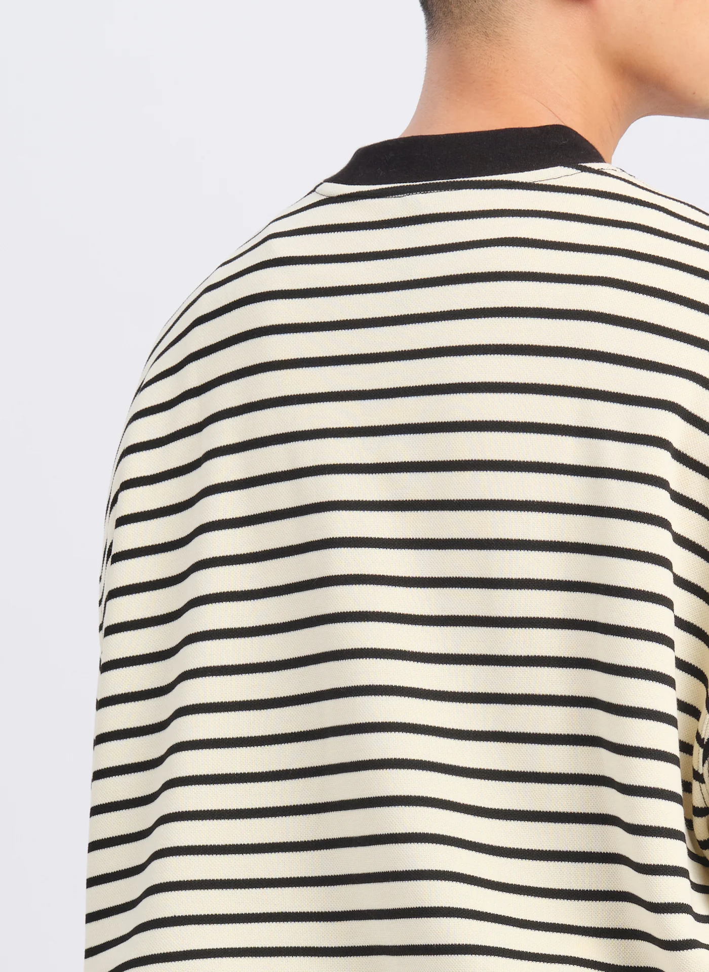 Jacquard Long Sleeves Border Top (T-06) - Umamrii