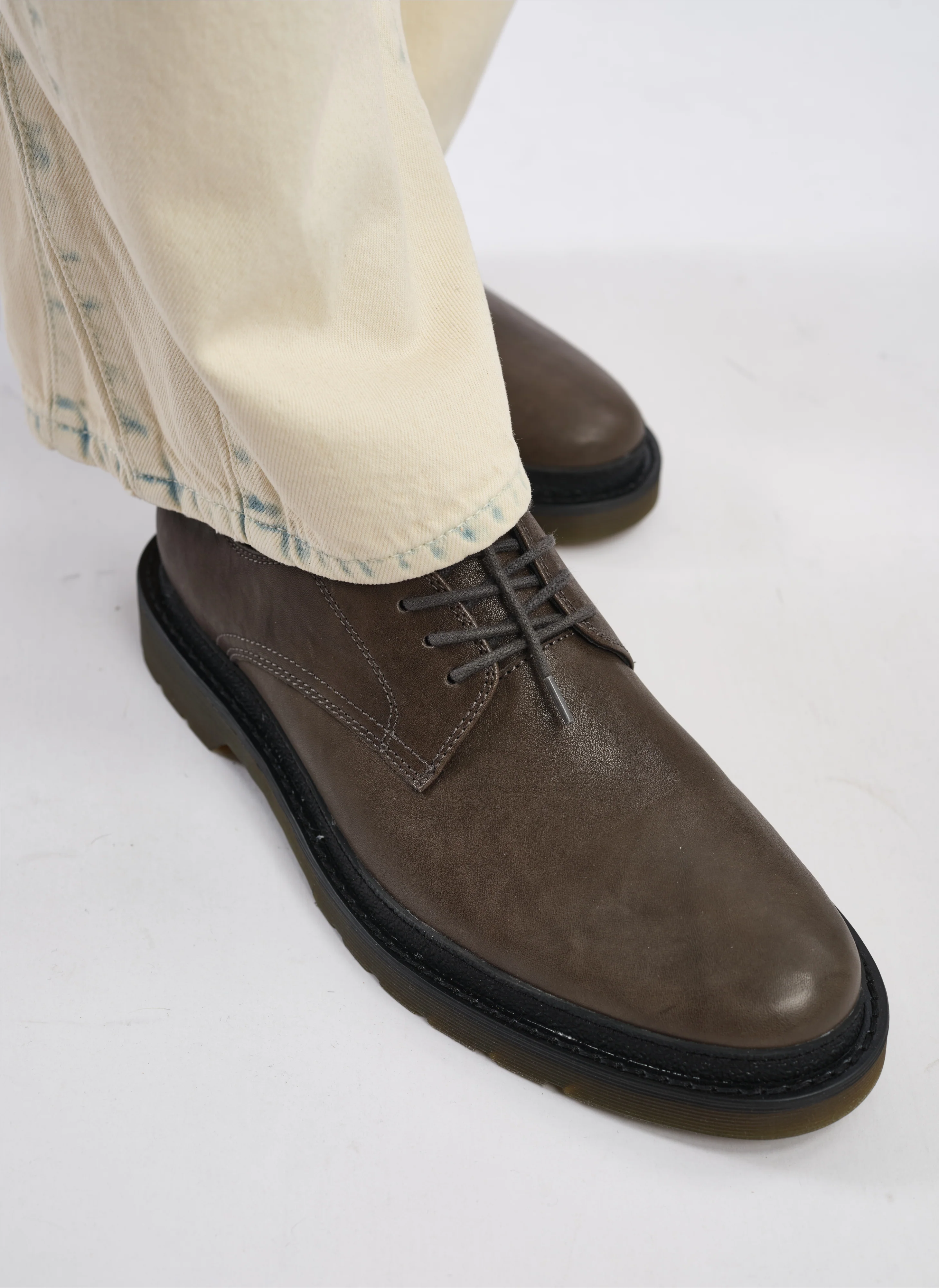 Leather Derby Shoes - Umamrii