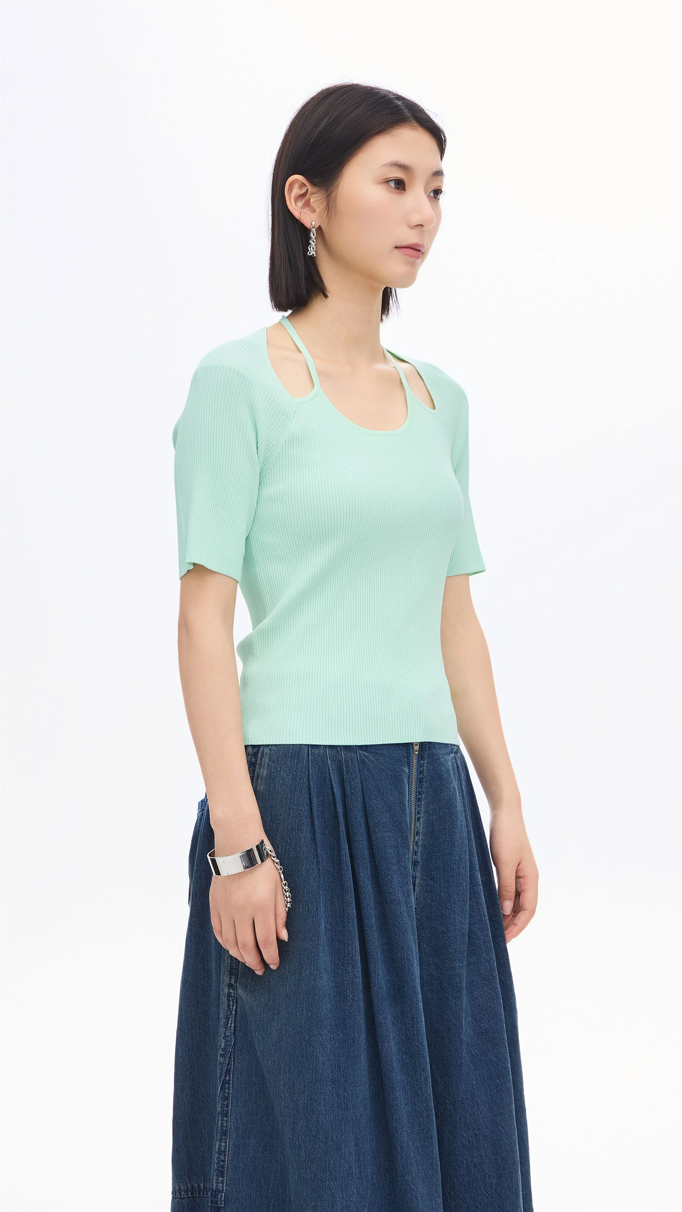 Halter Neckline Top - Umamrii