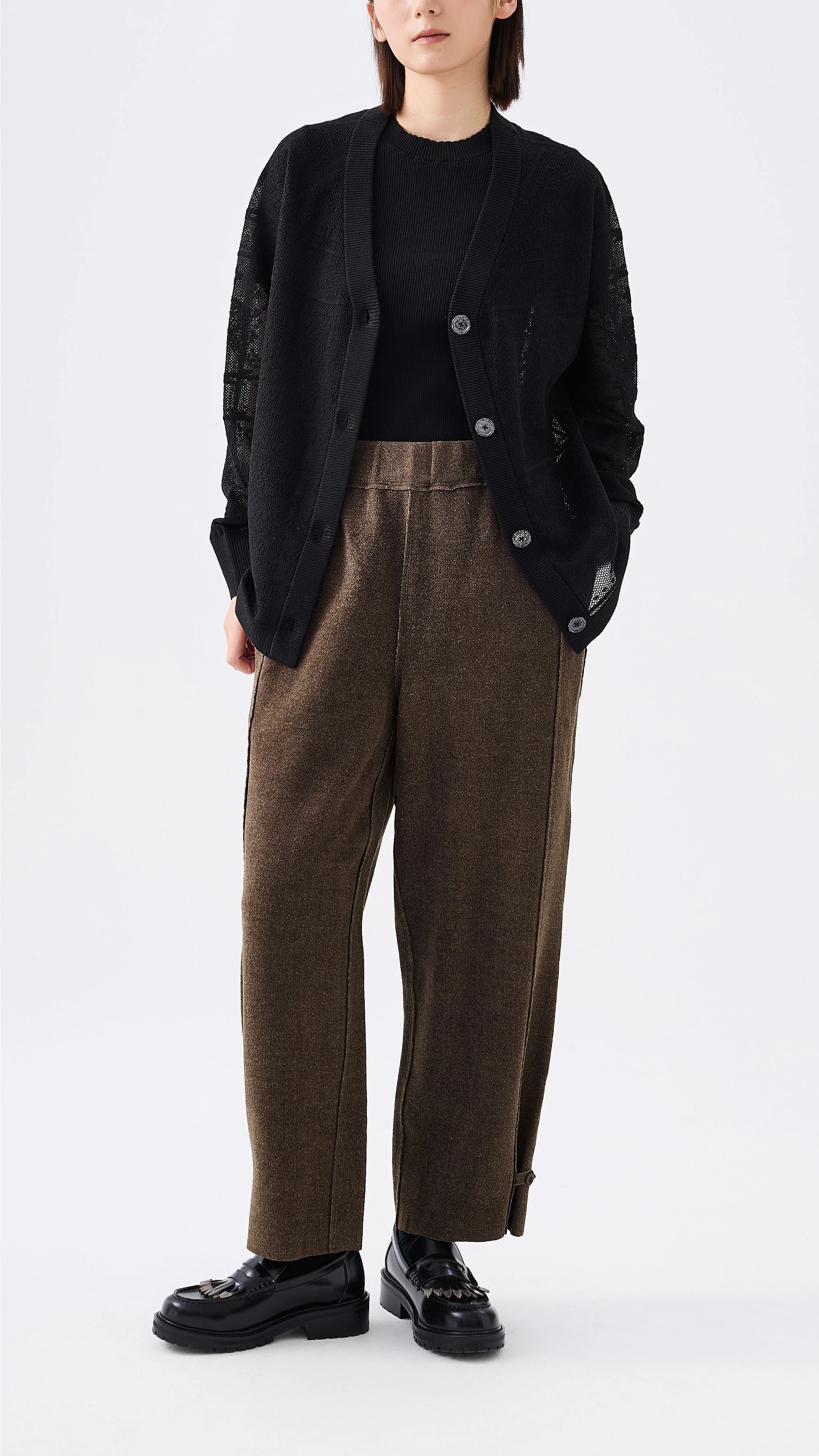 V-neck Cardigan - Umamrii