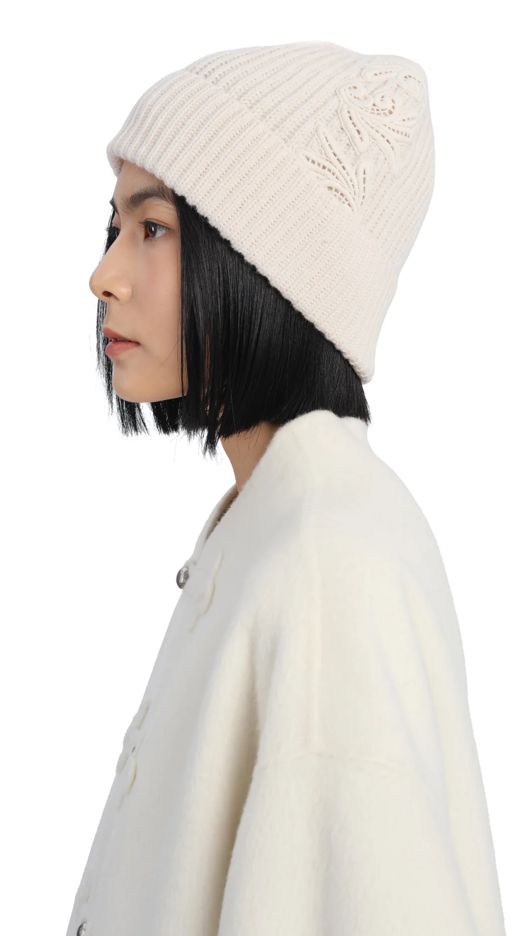 Mountain Beanie With Lace Trims - Umamrii