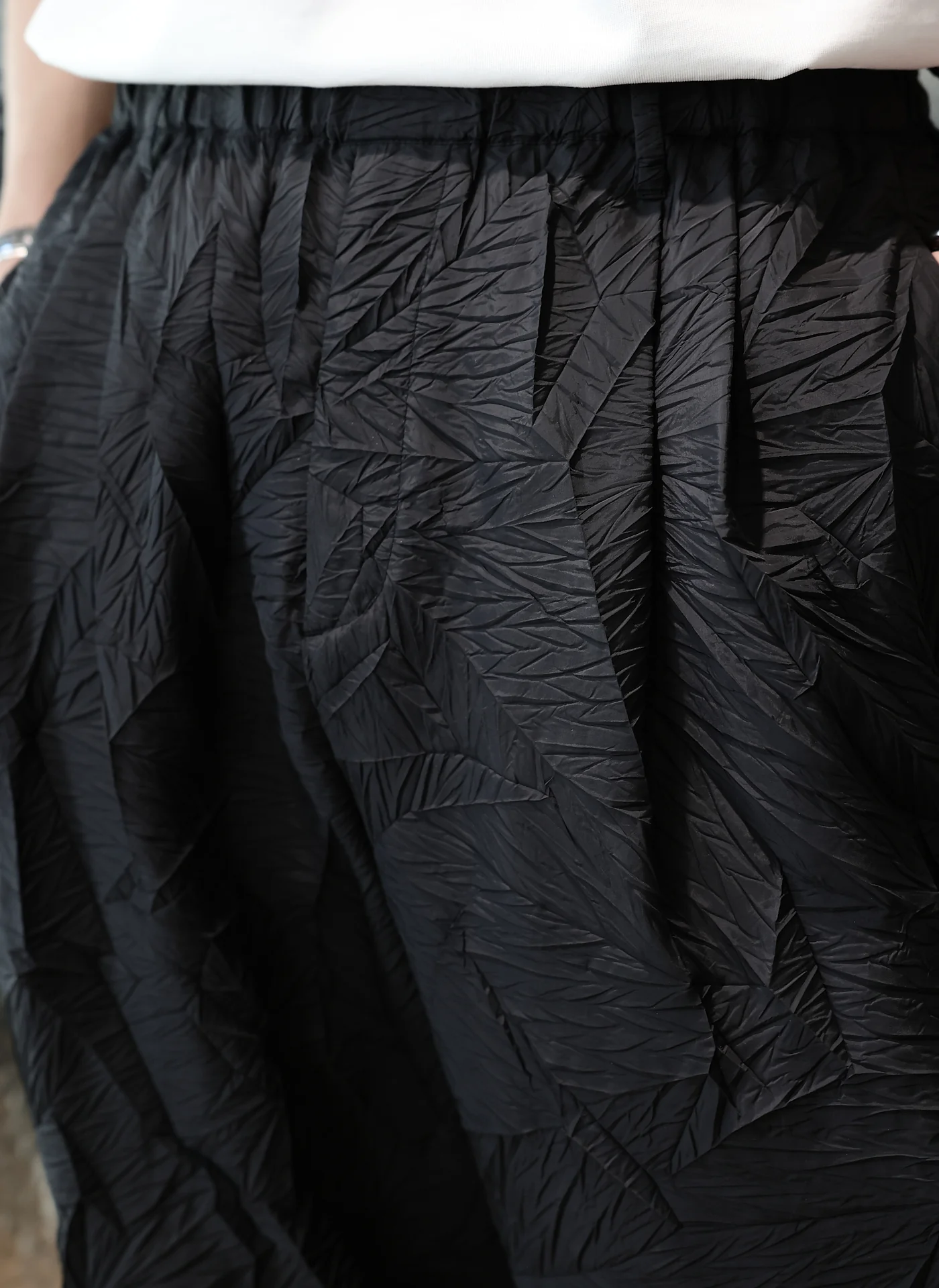 Distort Pleats Polyester Easy Pants - Umamrii